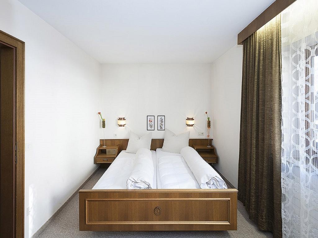 Hotel Garni Bernhard Am See Walchsee Kamer foto