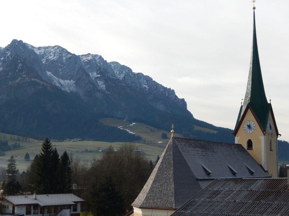 Hotel Garni Bernhard Am See Walchsee Buitenkant foto